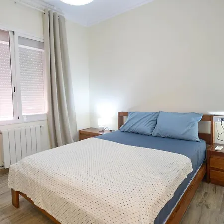 De Diseno Equipado Centrico Moderno * יורט דה מאר