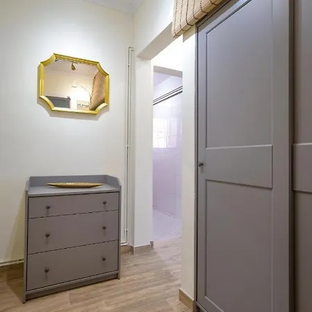 Apartment De Diseno Equipado Centrico Moderno *